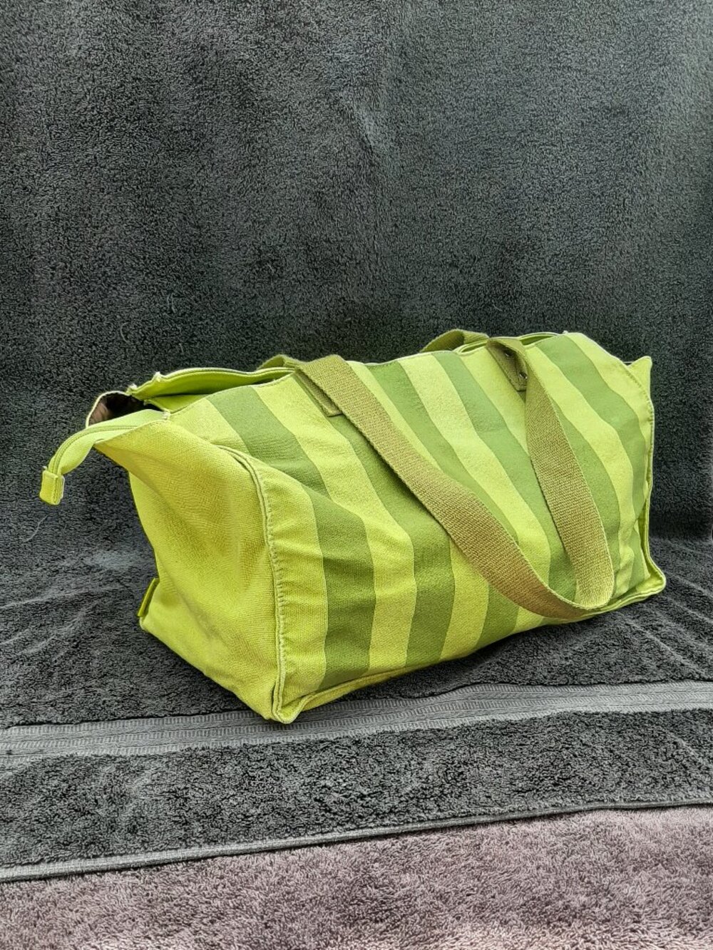 Mary Kay Green Striped Tote Bag 16"W x 11"x8”Double Handles Zipper Close